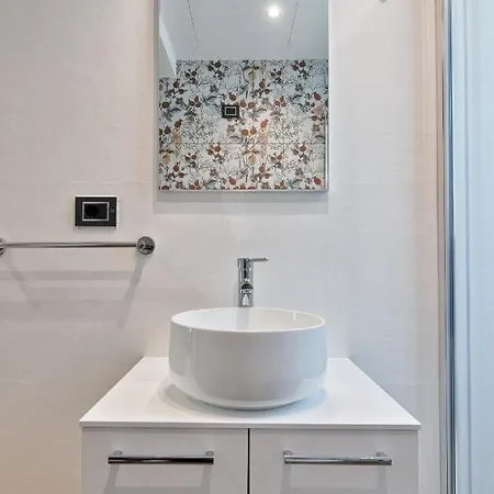 La Casa Di Malu Apart : Design Flats Apartment